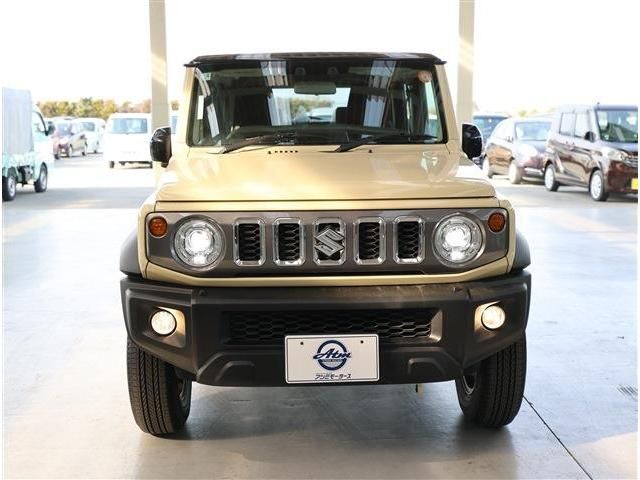 SUZUKI JIMNY NOMADE 2025 Image 31