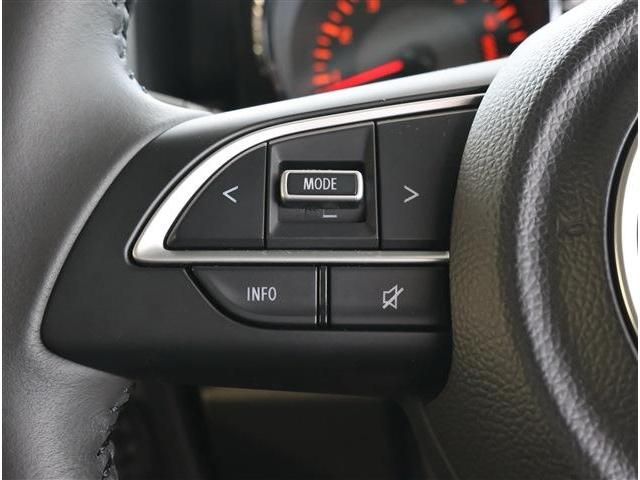 SUZUKI JIMNY NOMADE 2025 Image 31