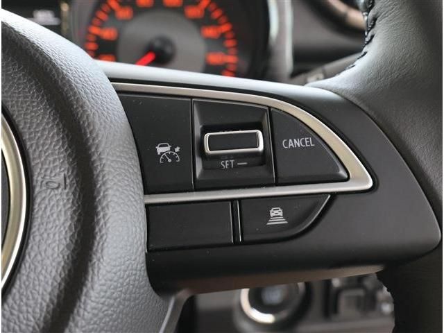 SUZUKI JIMNY NOMADE 2025 Image 31