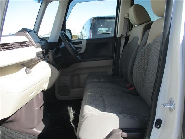 HONDA N BOX 2019 Image 31