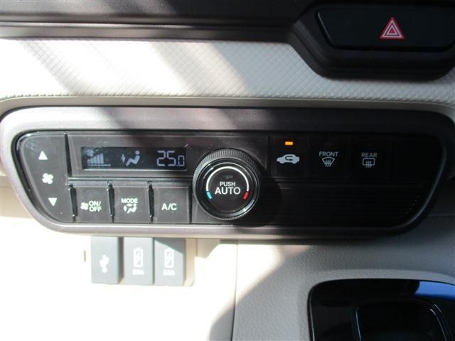 HONDA N BOX 2019 Image 31