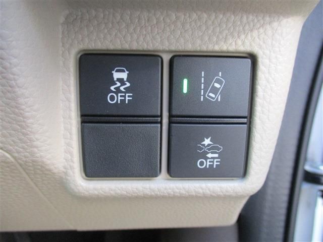 HONDA N BOX 2019 Image 31