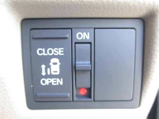 HONDA N BOX 2019 Image 31