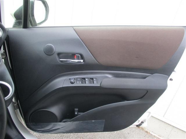 TOYOTA SIENTA HYBRID 2020 Image 31