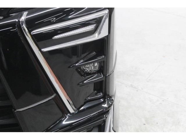 TOYOTA VOXY 2018 Image 31