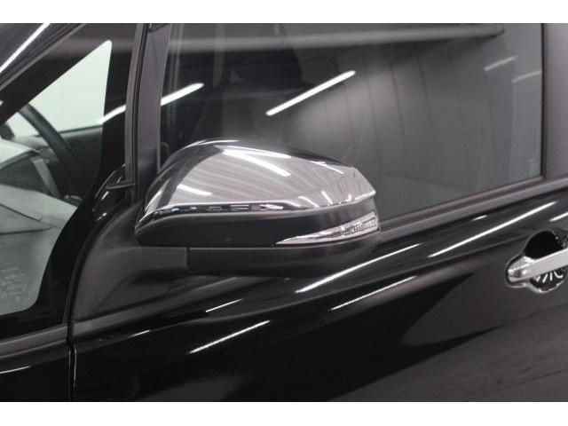 TOYOTA VOXY 2018 Image 31