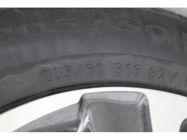 TOYOTA VOXY 2018 Image 31