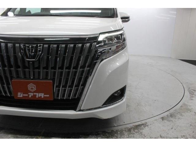 TOYOTA ESQUIRE 2018 Image 31