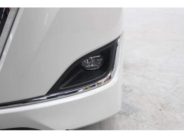 TOYOTA ESQUIRE 2018 Image 31