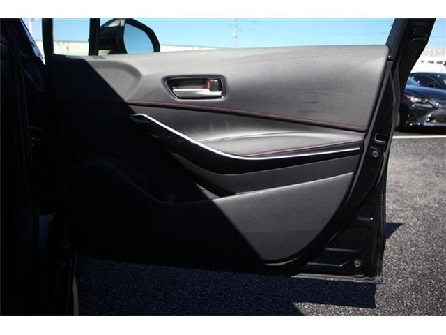 TOYOTA COROLLA SPORT HYBRID 2025 Image 31