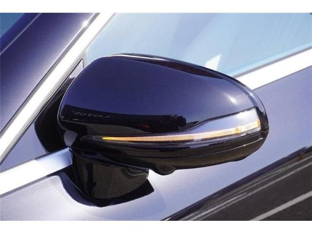 MERCEDES BENZ E CLAS 2023 Image 31