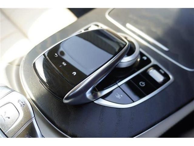 MERCEDES BENZ E CLAS 2023 Image 31