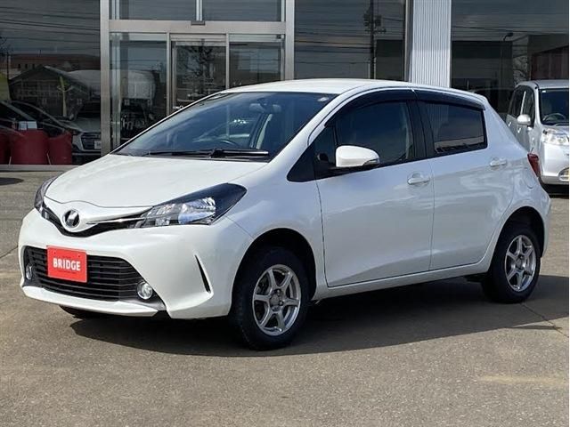 TOYOTA VITZ  4WD 2014 Image 31