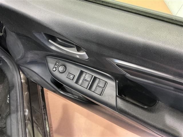 HONDA FIT HYBRID 2015 Image 31