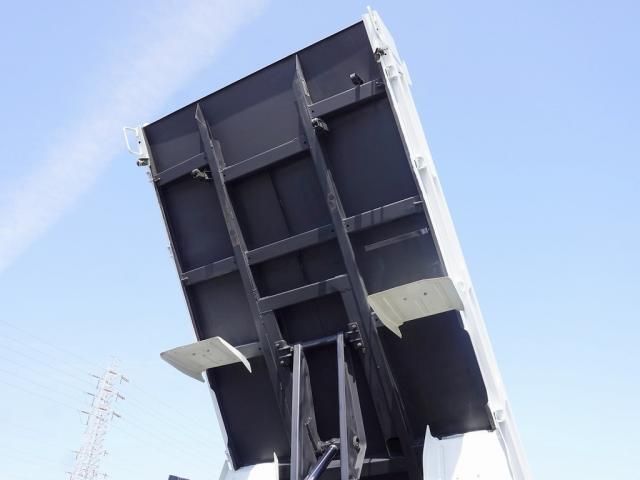 MITSUBISHI  2020 Image 31