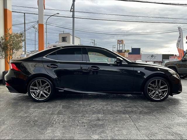 TOYOTA LEXUS IS300H 2013 Image 31