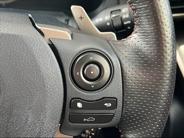 TOYOTA LEXUS IS300H 2013 Image 31