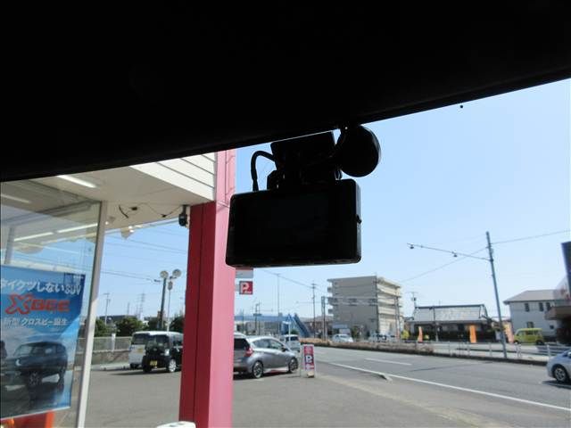 DAIHATSU WAKE 2015 Image 31