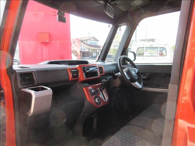 DAIHATSU WAKE 2015 Image 31