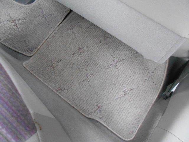 NISSAN MARCH 2013 Image 31