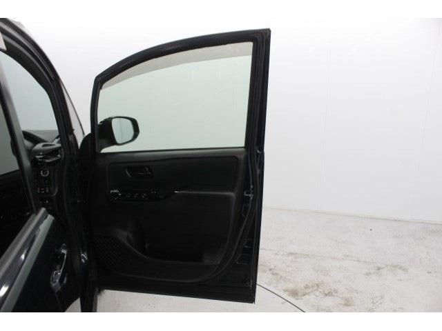 TOYOTA NOAH HYBRID 2017 Image 31