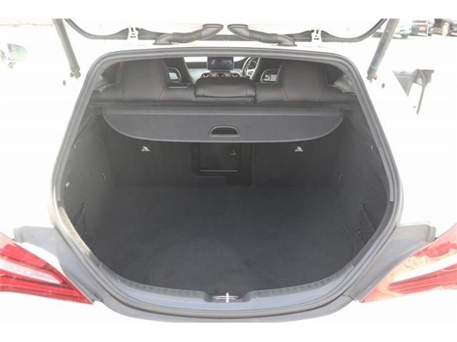 MERCEDES BENZ MERCEDES AMG CLA SHO 2016 Image 31