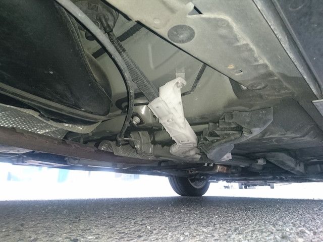 TOYOTA PRIUS ALPHA 2014 Image 31