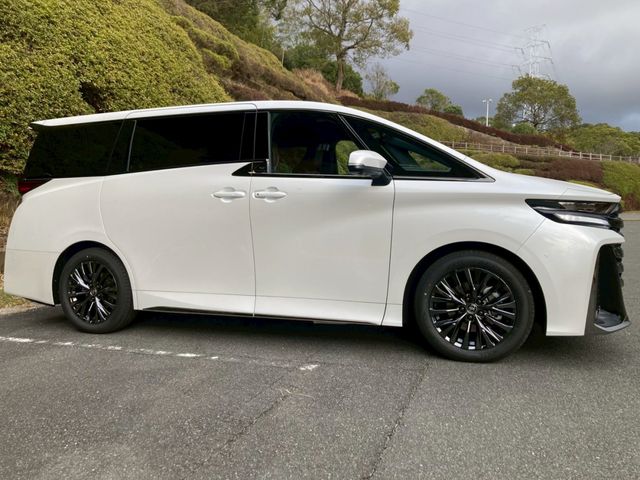TOYOTA VELLFIRE 2026 Image 31