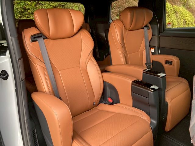 TOYOTA VELLFIRE 2026 Image 31