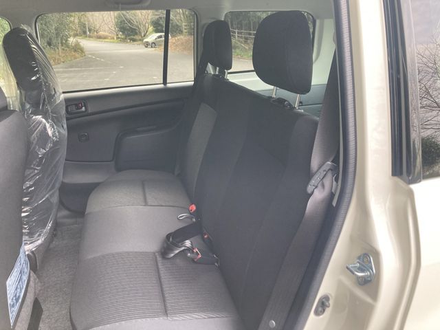 TOYOTA PROBOX VAN HYBRID 2026 Image 31