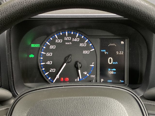 TOYOTA PROBOX VAN HYBRID 2026 Image 31