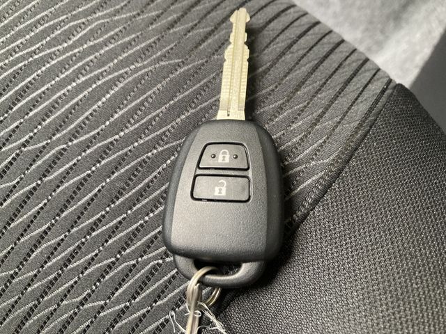 TOYOTA PROBOX VAN HYBRID 2026 Image 31