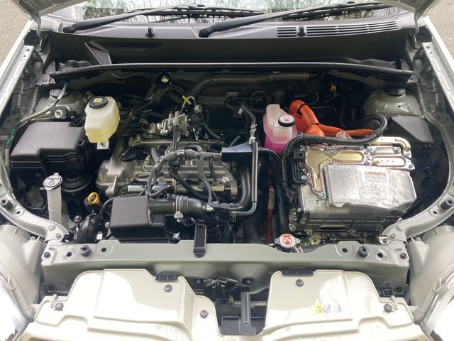 TOYOTA PROBOX VAN HYBRID 2026 Image 31