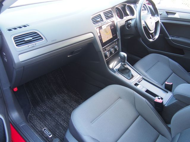 VOLKSWAGEN GOLF 2017 Image 31