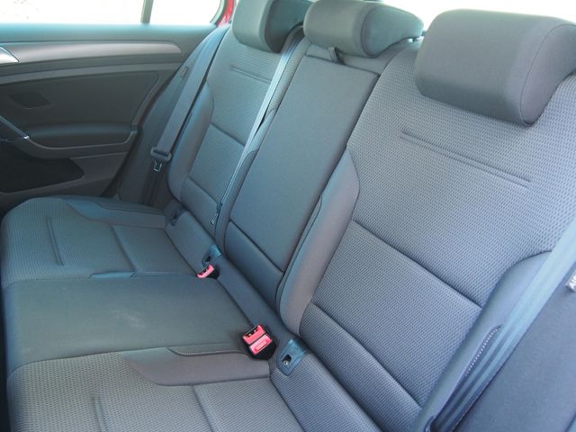 VOLKSWAGEN GOLF 2017 Image 31