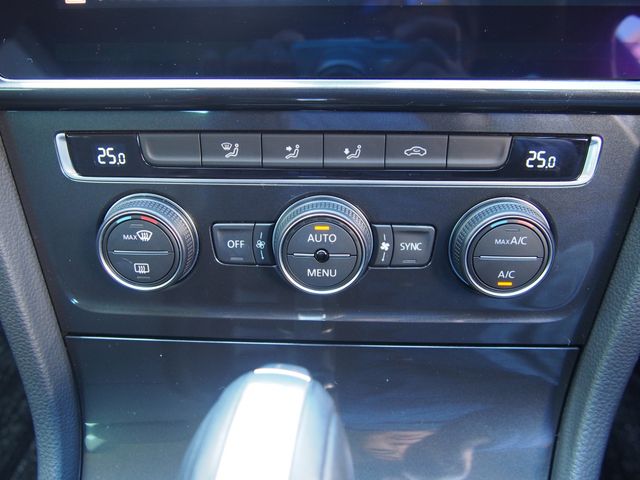 VOLKSWAGEN GOLF 2017 Image 31