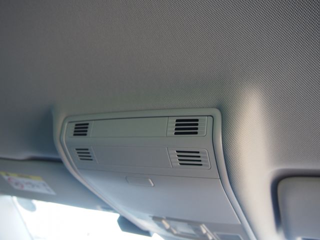 VOLKSWAGEN GOLF 2017 Image 31