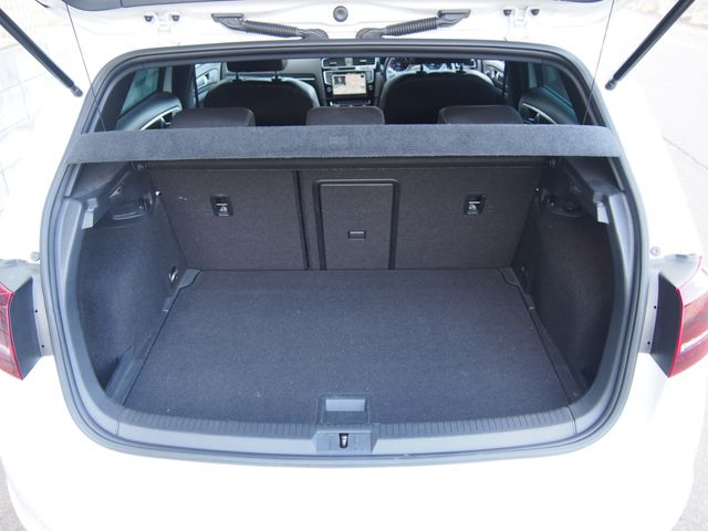 VOLKSWAGEN GOLF R 2015 Image 31