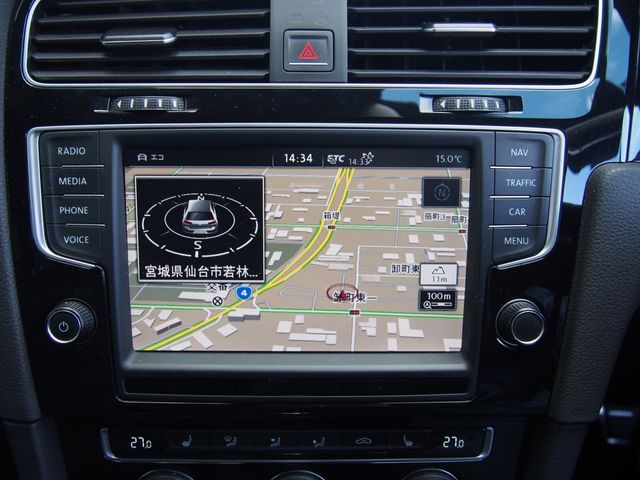 VOLKSWAGEN GOLF R 2015 Image 31