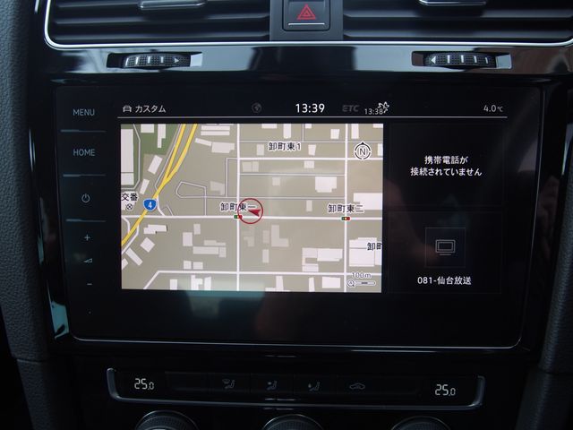 VOLKSWAGEN GOLF GTI 2018 Image 31