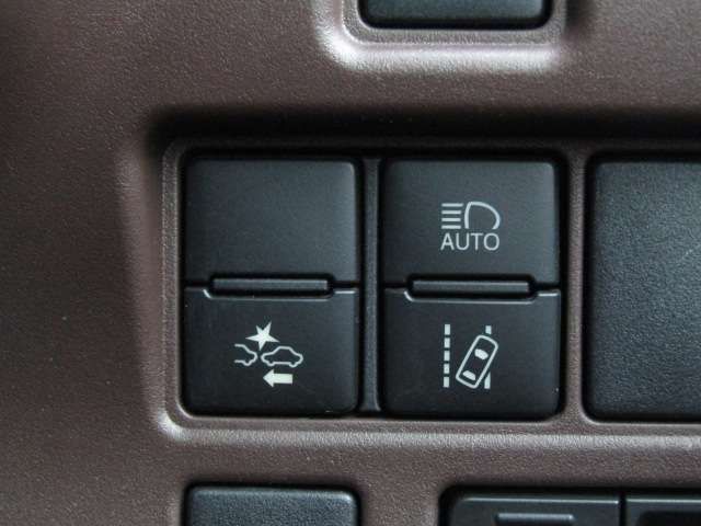 TOYOTA ESQUIRE 2016 Image 31