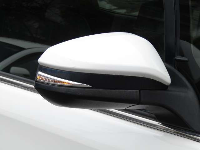 TOYOTA ESQUIRE 2016 Image 31