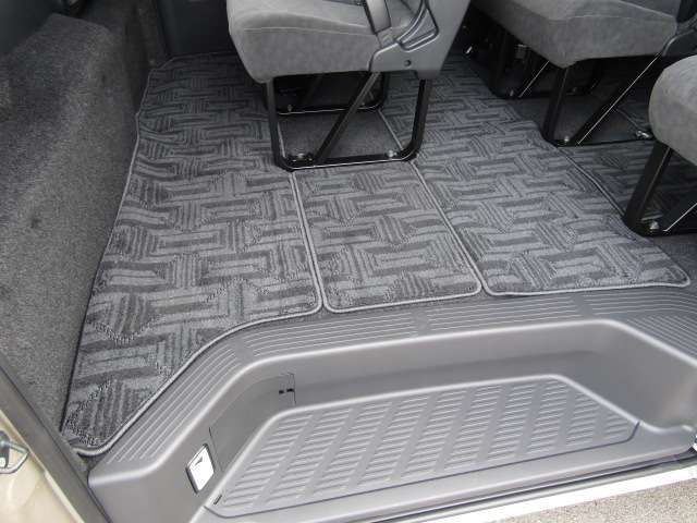 TOYOTA HIACE WAGON 4WD 2025 Image 31