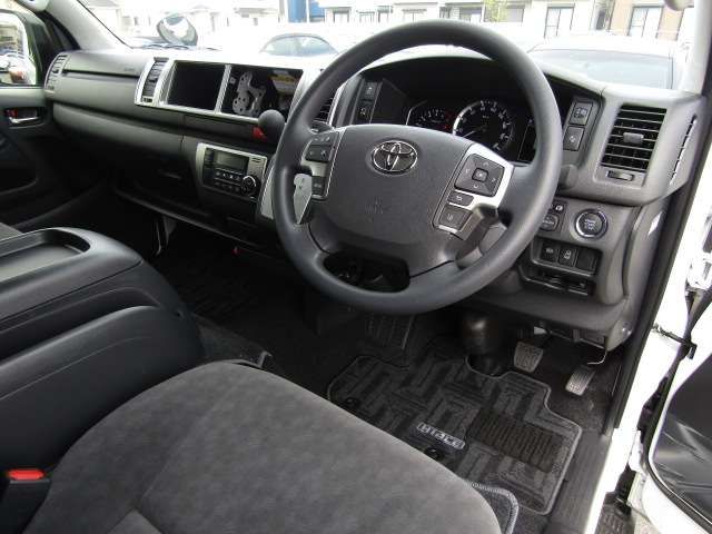 TOYOTA HIACE WAGON 4WD 2025 Image 31