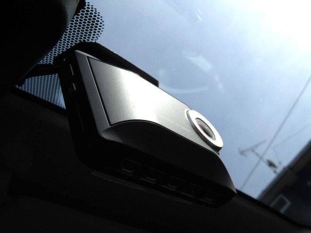 TOYOTA HIACE VAN 2WD 2023 Image 31