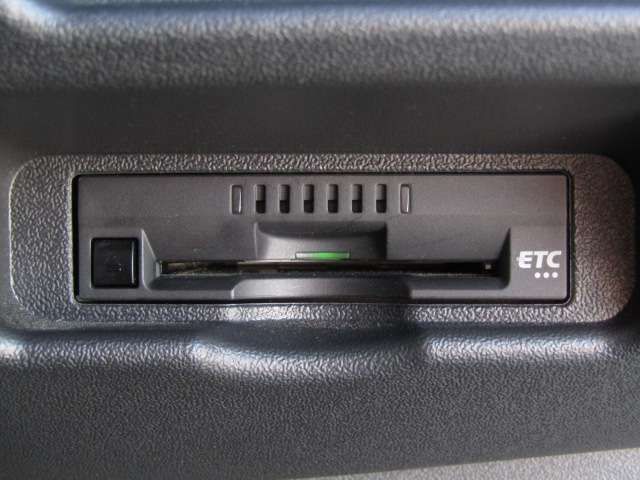 TOYOTA HIACE VAN 2WD 2023 Image 31