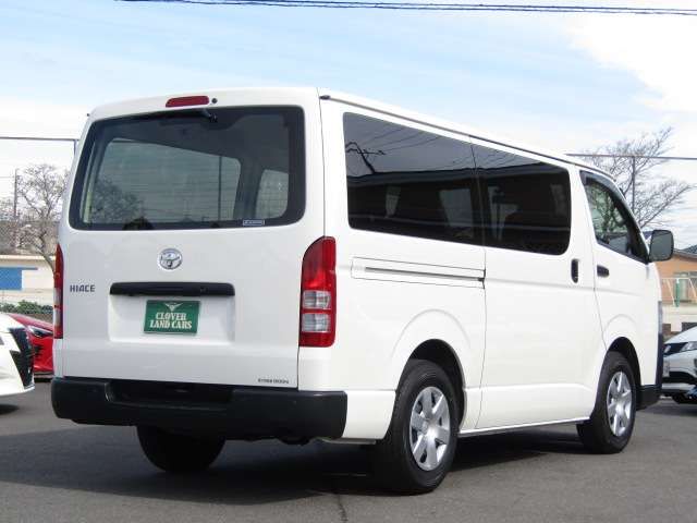TOYOTA HIACE VAN 2WD 2023 Image 31