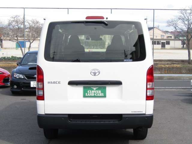 TOYOTA HIACE VAN 2WD 2023 Image 31