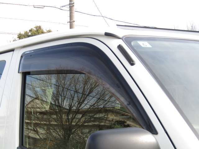 TOYOTA HIACE VAN 2WD 2023 Image 31