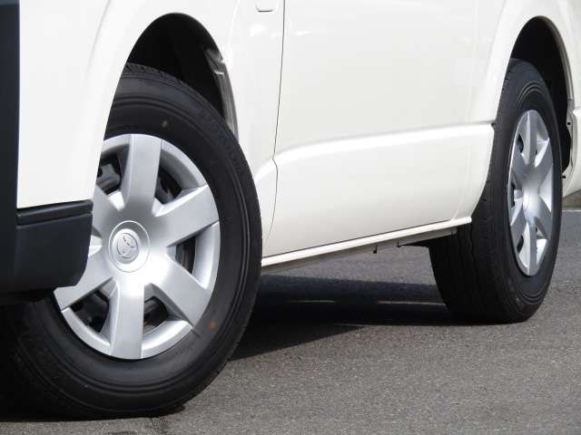 TOYOTA HIACE VAN 2WD 2023 Image 31